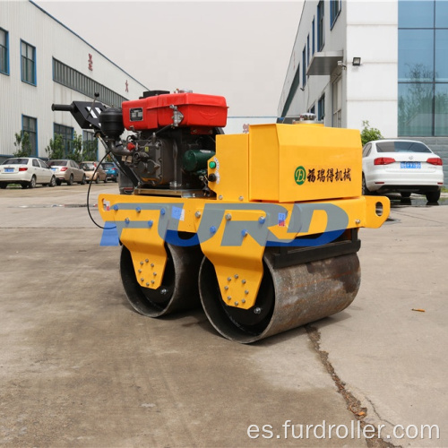 Rodillo compactador vibratorio de doble tambor de hormigón con empuje En existencia YL-S600CS